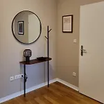 Im Zentrum Von Leverkusen, Helle 3-zimmerwohnung 80 M2 *