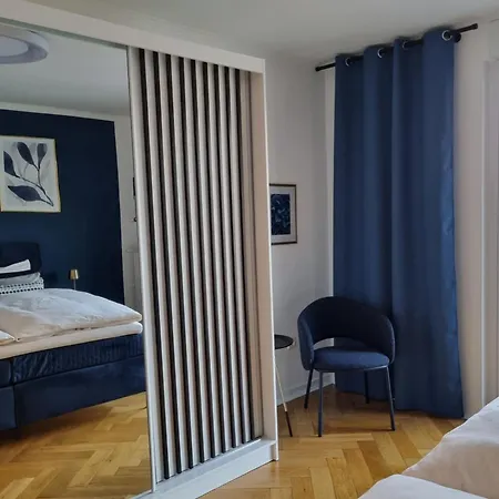 Апартаменты Im Zentrum Von Leverkusen, Helle 3-zimmerwohnung 80 M2 *