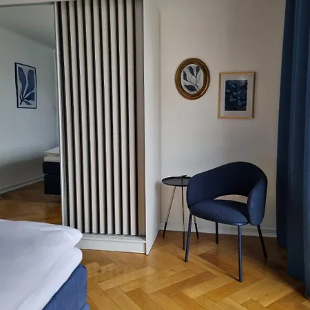 Апартаменты Im Zentrum Von Leverkusen, Helle 3-zimmerwohnung 80 M2