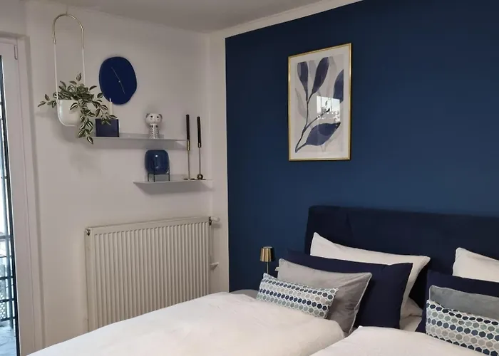 Appartement Im Zentrum Von Leverkusen, Helle 3-zimmerwohnung 80 M2 *